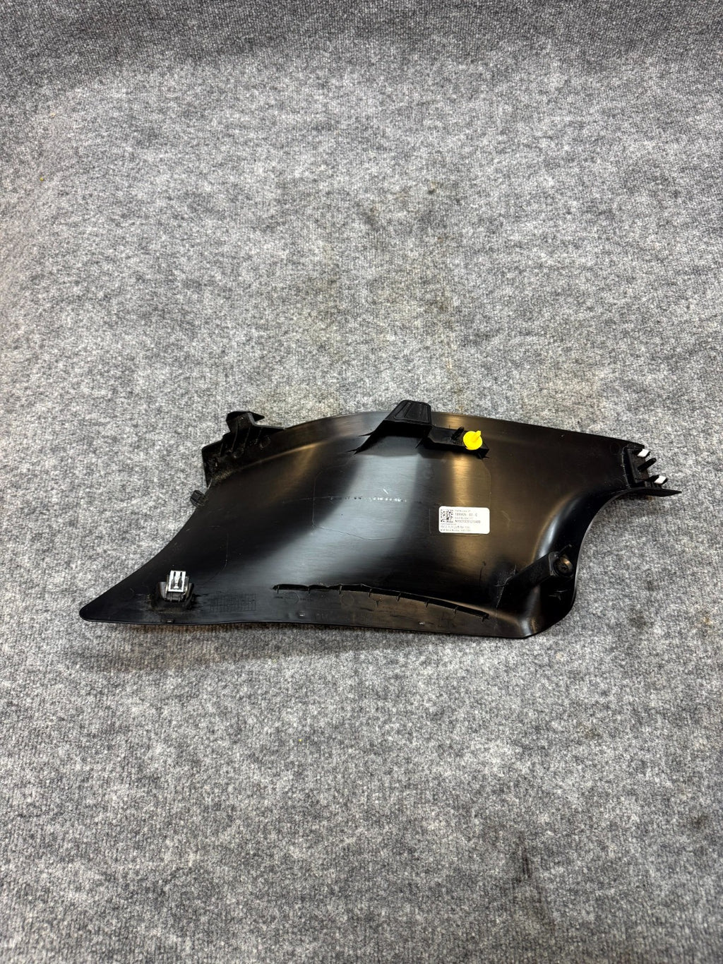 20-24 TESLA MODEL Y REAR RIGHT C-PILLAR LOWER COVER TRIM PANEL OEM, 1494626-00-C
