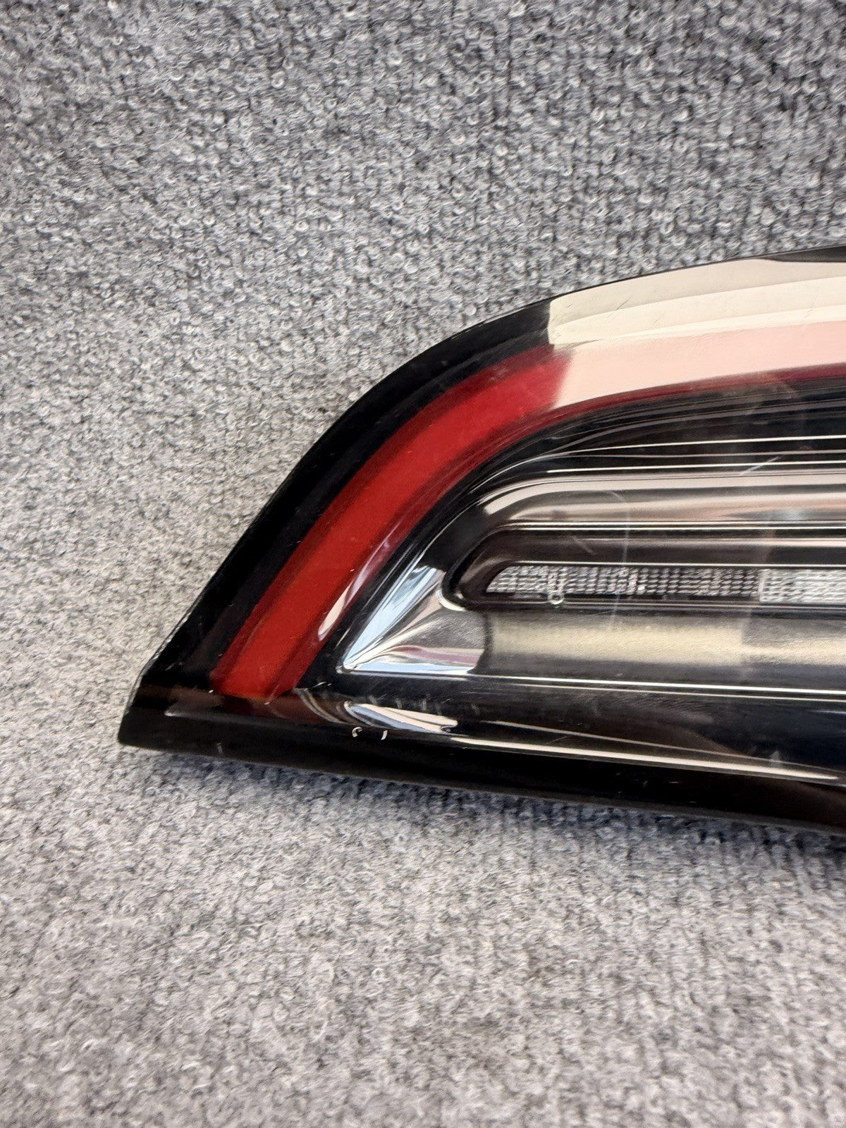 2018-2023 Tesla Model 3 Tail Light Right Passenger OEM LED 1077402-96-G