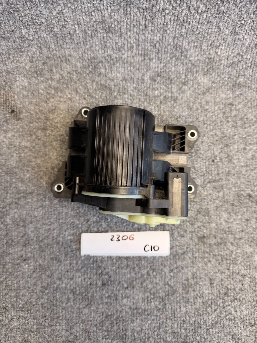 2017-2023 Tesla Model 3 Supermanifold Octovalve Assembly 1506859-00-E