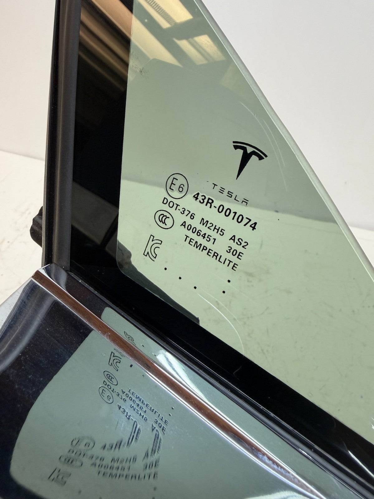 2012-2020 Tesla Model S Front Right Exterior View Door Mirror 1041318-00-F
