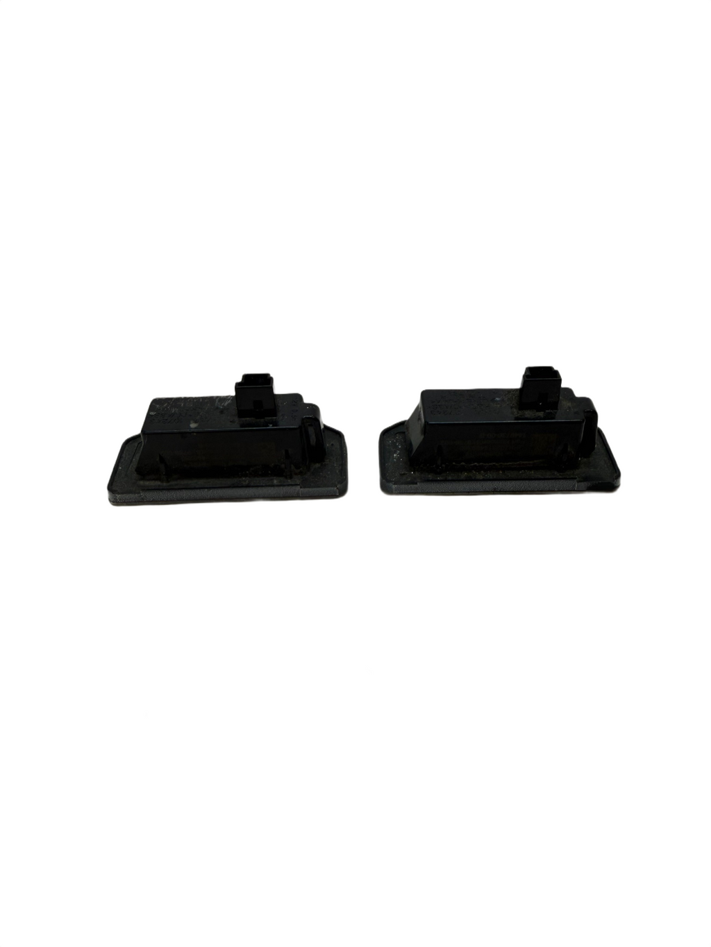 2012-2020 TESLA MODEL S MS REAR LICENSE PLATE LIGHT LAMP SET 1449730-00-B