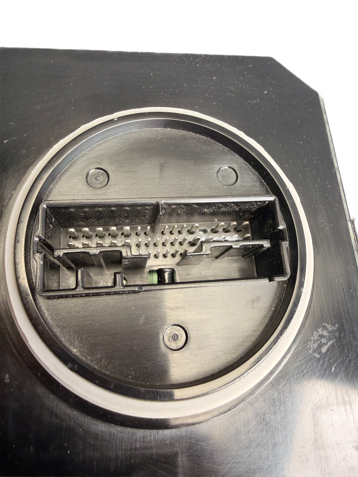 2017-2023 TESLA MODEL 3 Y HEADLIGHT CONTROL MODULE 1110796-99-F 1110796-00-D