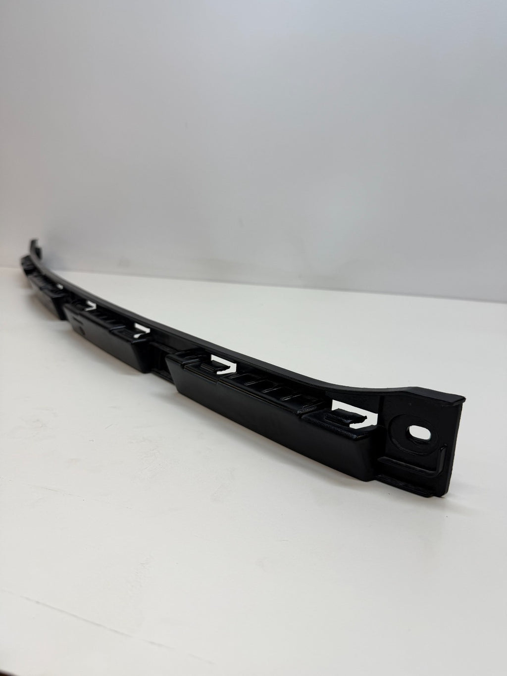 2012-2022 Tesla Model S Rear Bumper Center Support Bracket 6007724-00-E