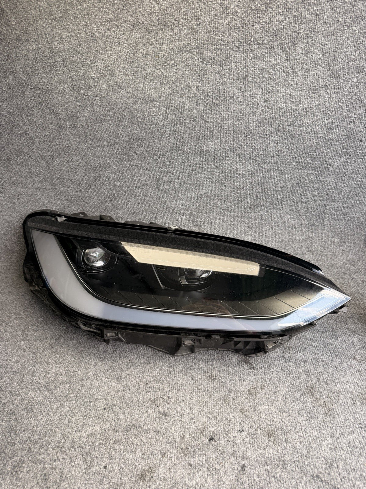 2022-25 Tesla Model X Global Headlamp Assembly Right RH 1800041-00-C