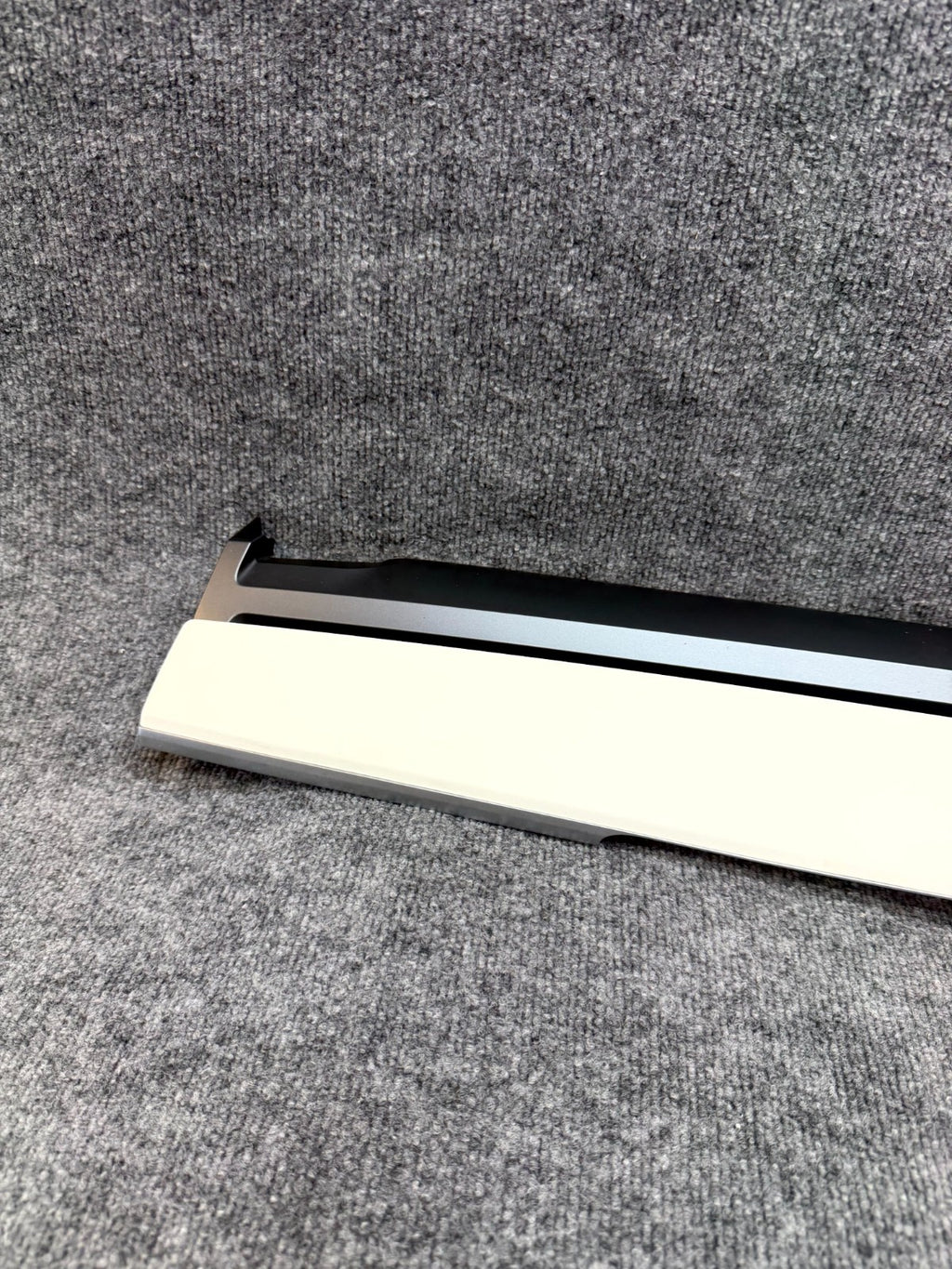 2020-2024 TESLA MODEL Y FRONT DASHBOARD INSTRUMENT PANEL COVER TRIM OEM, 1619564
