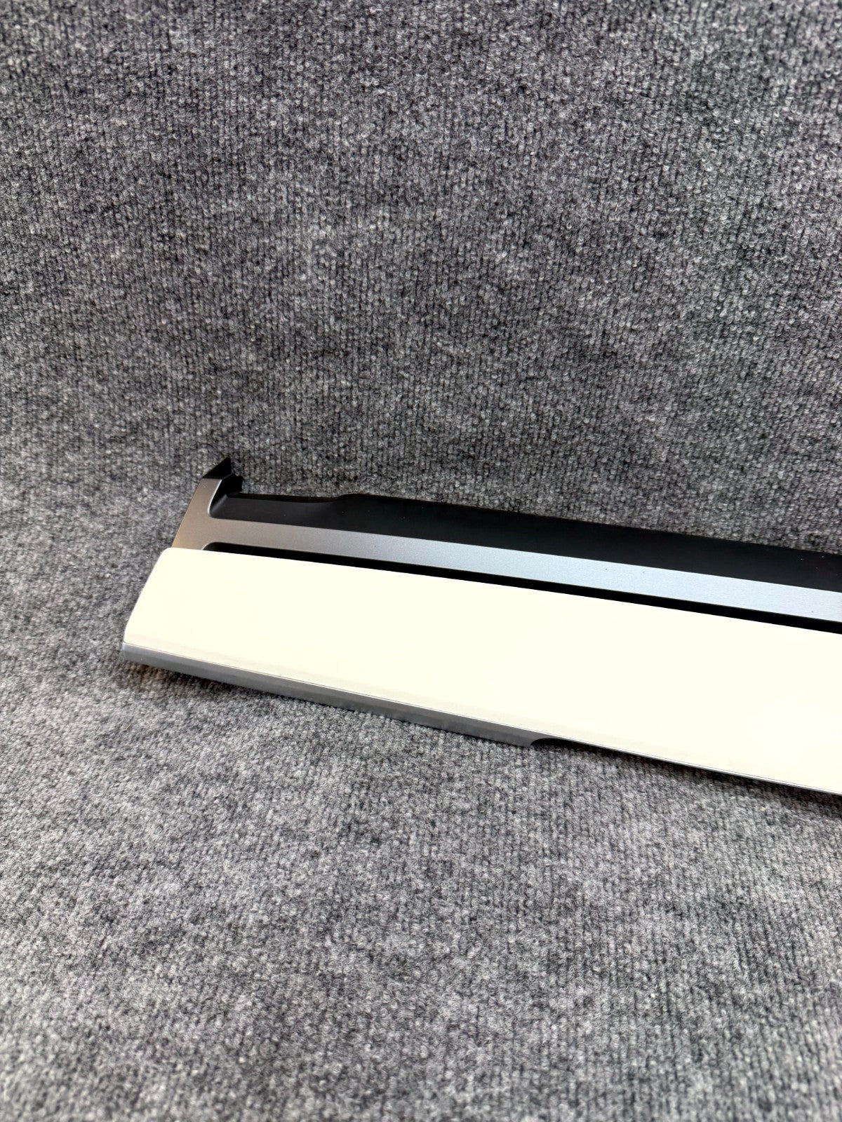 2020-2024 TESLA MODEL Y FRONT DASHBOARD INSTRUMENT PANEL COVER TRIM OEM, 1619564