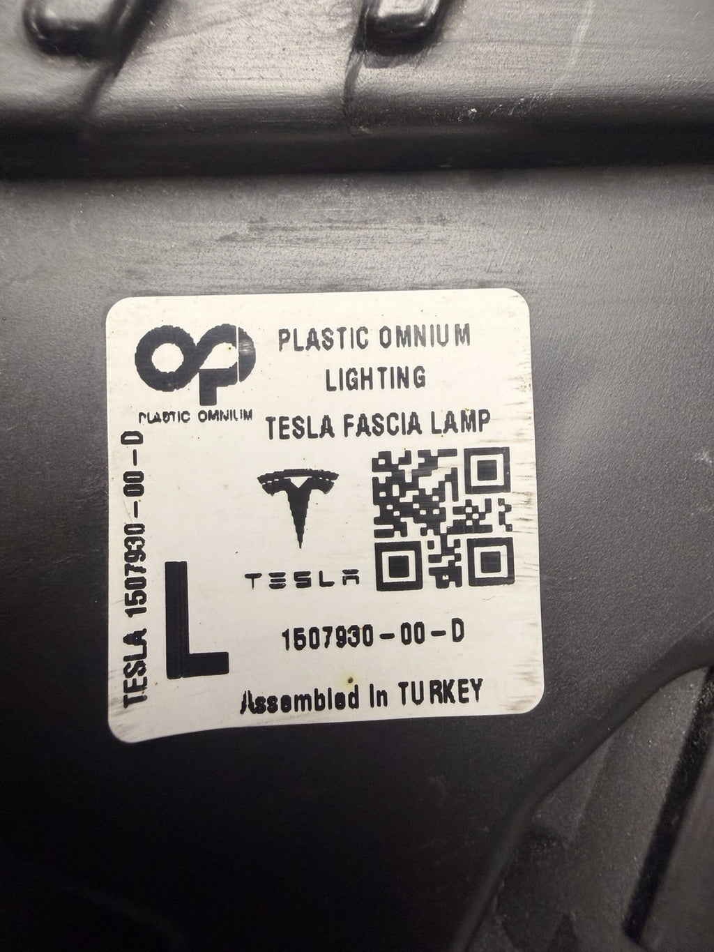 2017 -2023 For Tesla Model 3 -Y 107739-00-D Front LEFT Side Fog Light Dark Lamp