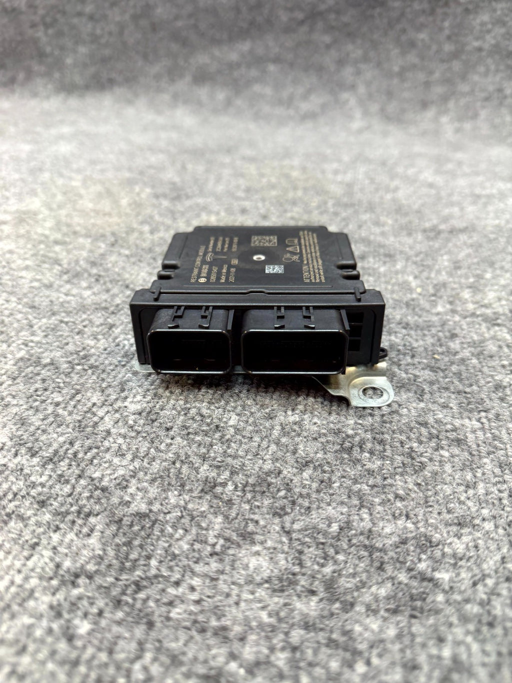 2020 - 2024 TESLA MODEL Y DIAGNOSTIC COMPUTER MODULE UNIT OEM, 1512876-00-B