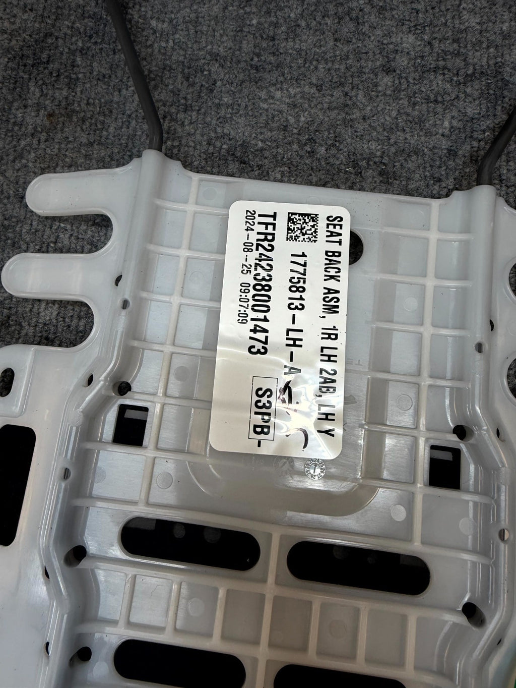2020-2023 TESLA MODEL Y FRONT LEFT SEAT ADJUSTER LUMBAR SUPPORT OEM, 1775813LHA