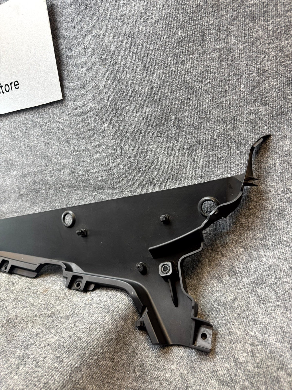 2020-2024 TESLA MODEL Y FRONT WINDSHIELD COWL COVER SCREEN PANEL OEM, 149729200D