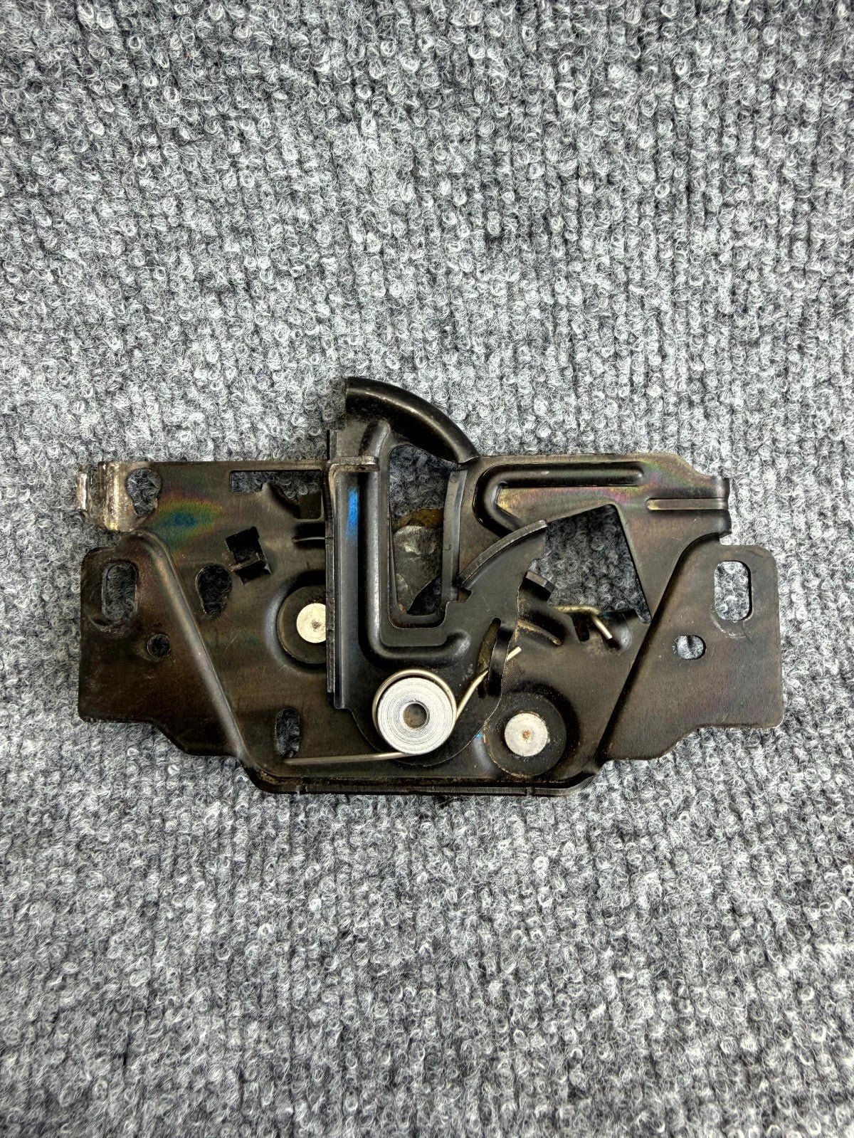 2017 - 2023 TESLA MODEL 3 HOOD BONNET LOCK LATCH OEM, 1033011-00-E
