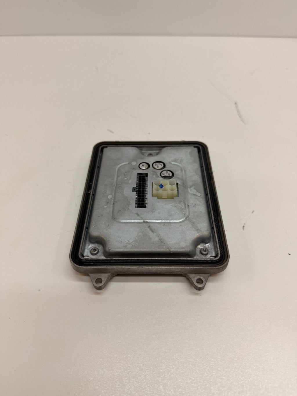 2016-2020 Tesla Model S LED Headlight Control Module Ballast Unit 00201022-04