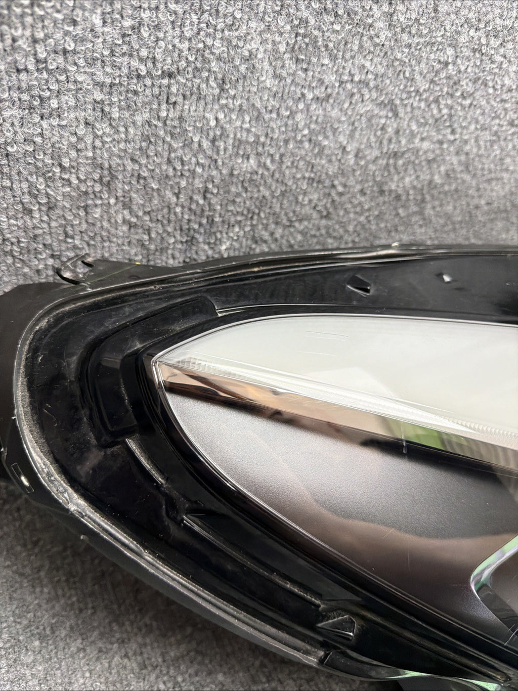 ♦️OEM 2021-2024 Tesla Model Y Right Passenger Matrix LED Headlight 1514953-00-D