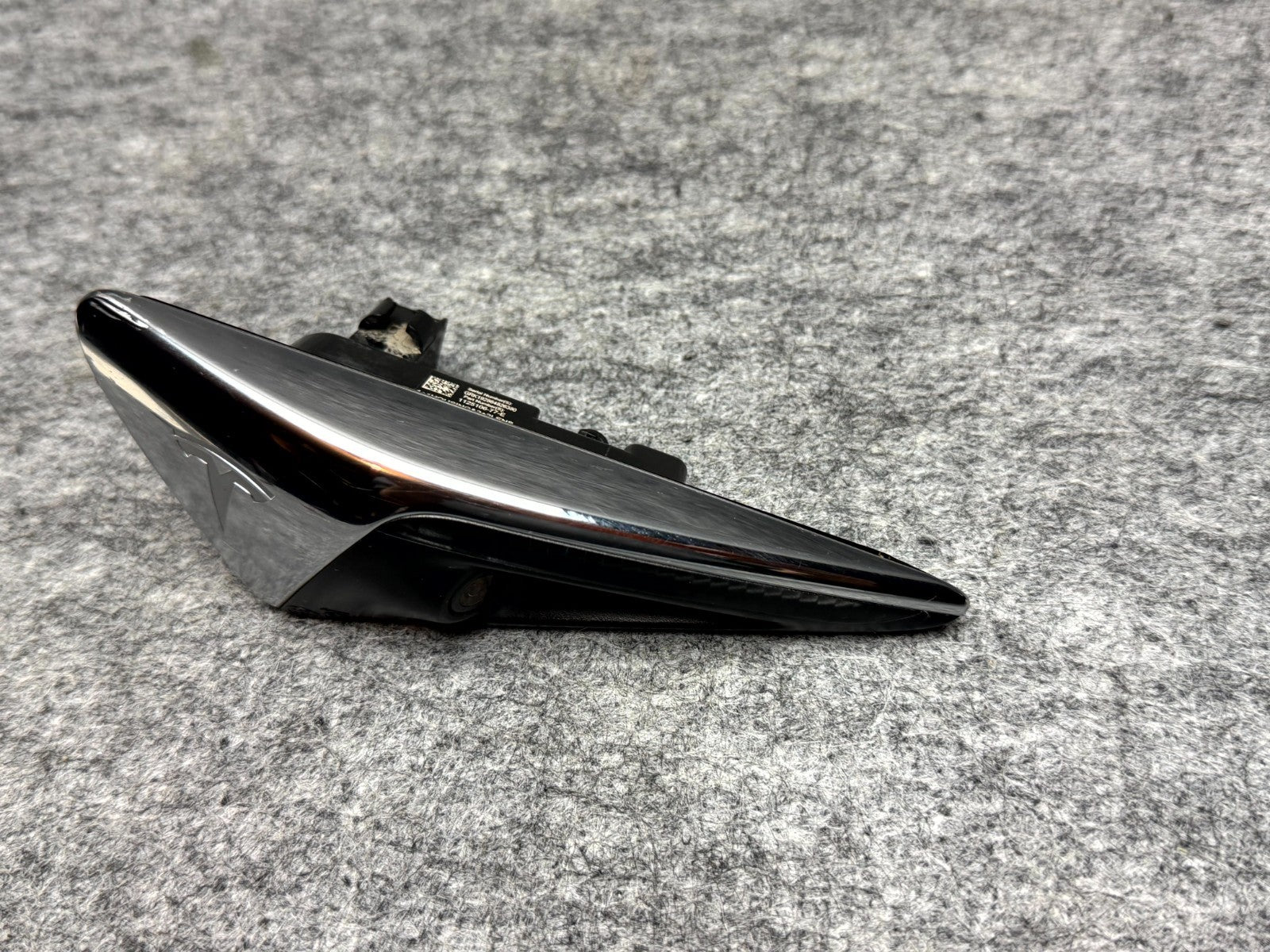 ♦️17–23 TESLA MODEL 3 LEFT REPEATER TURN SIGNAL FENDER CAMERA OEM, 1125106-77-E