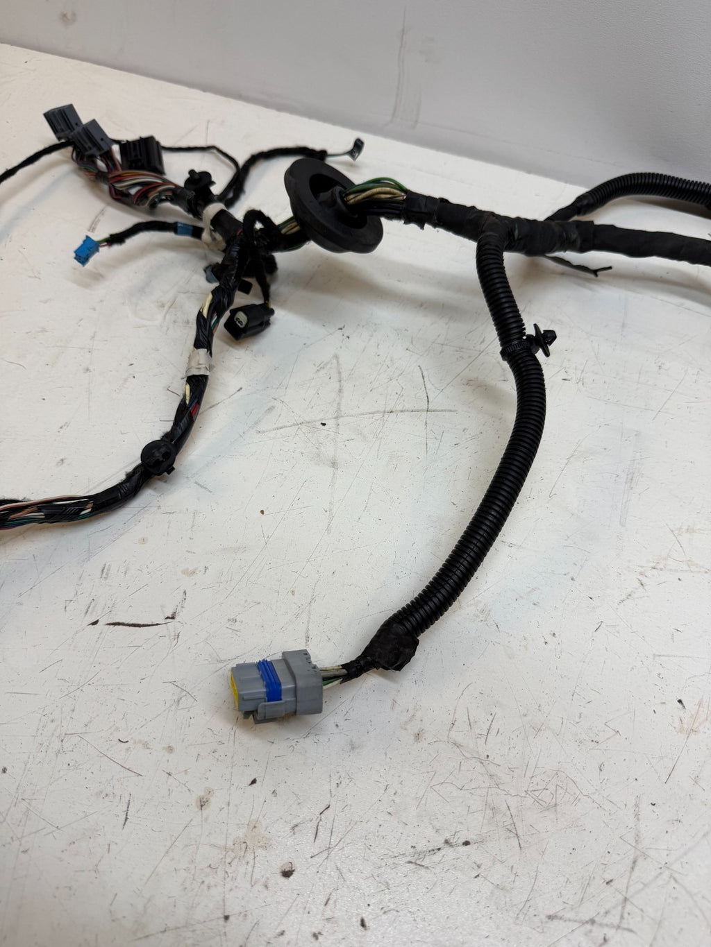 2016-2020 Tesla Model S Front Left Side Door Wire Wiring Harness 1069106-00-B