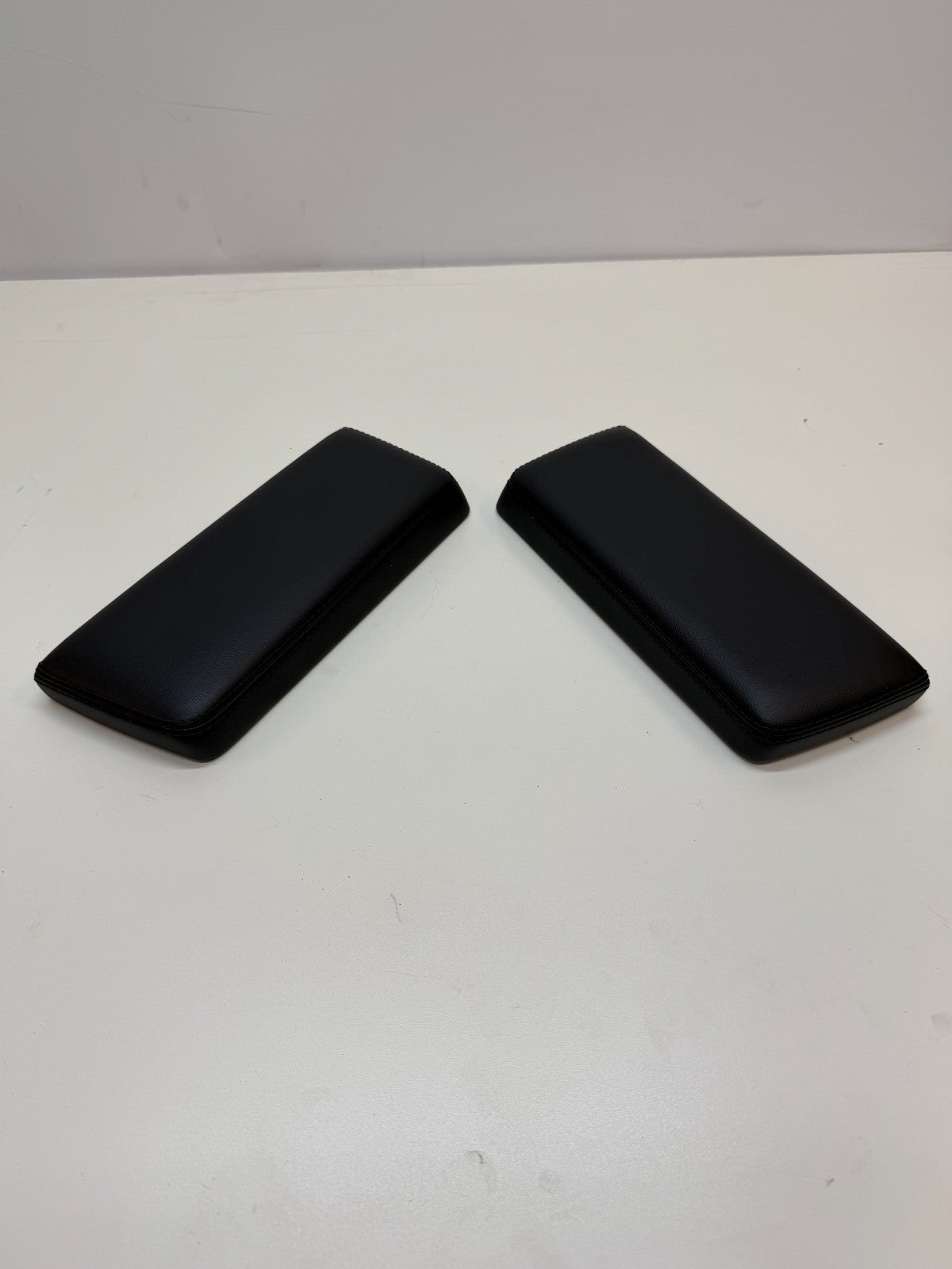 2012-20 Tesla Model S Front Left Right Center Consol Armrest Pad Black 105730227