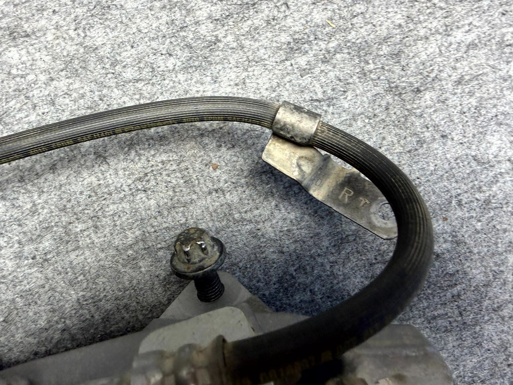 ♦️17–23 TESLA MODEL 3 FRONT RIGHT CALIPER W/ BRAKE HOSE LINE OEM, 1044622-00-E
