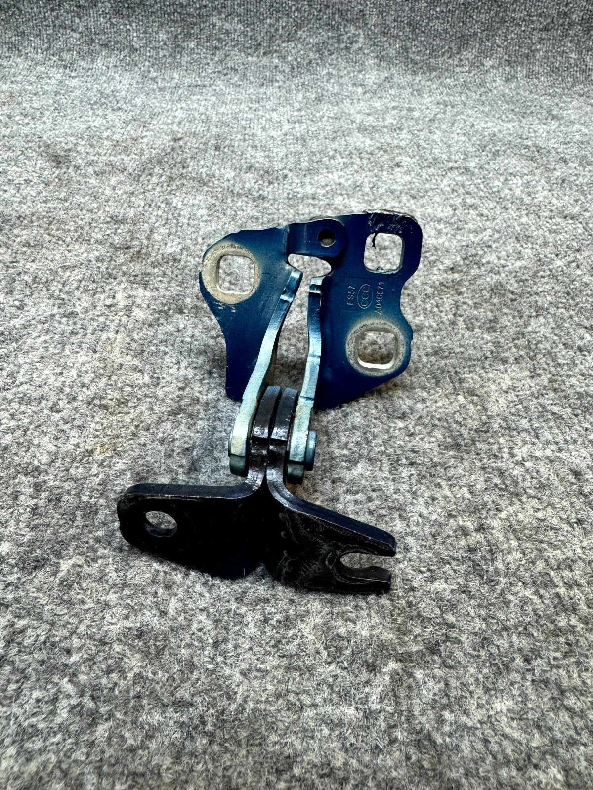 2017 - 2023 TESLA MODEL 3 FRONT LEFT / RIGHT SIDE UPPER DOOR HINGE OEM