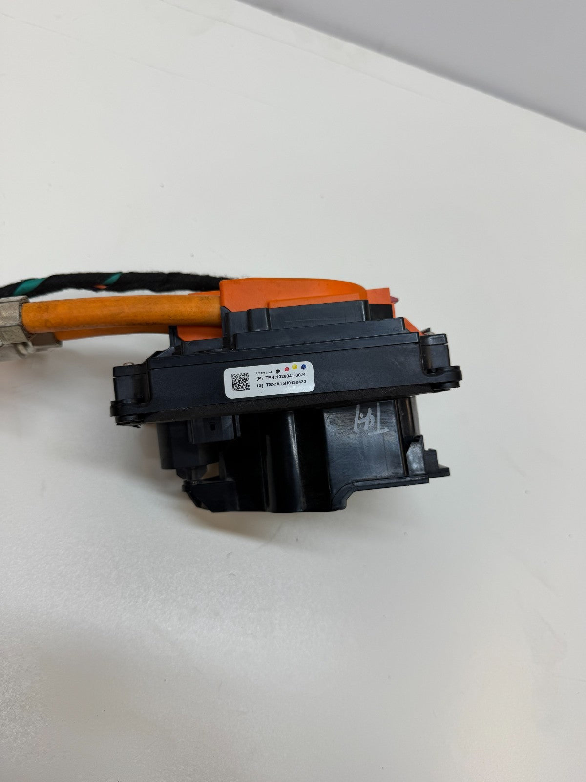 12-15 Tesla Model S GEN2 Rear HV Junction Box to GEN1 Charge Port W/  Connector