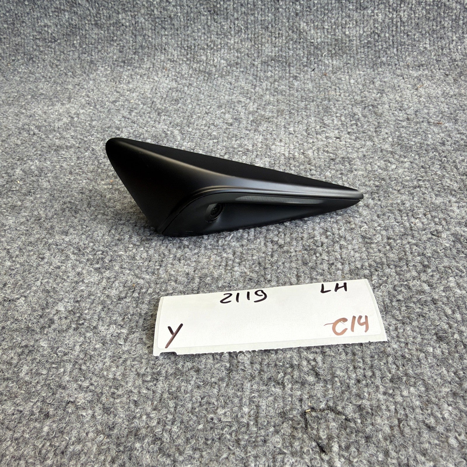 2023 - 2024 TESLA MODEL Y FRONT LEFT FENDER CAMERA TURN SIGNAL LIGHT LAMP OEM