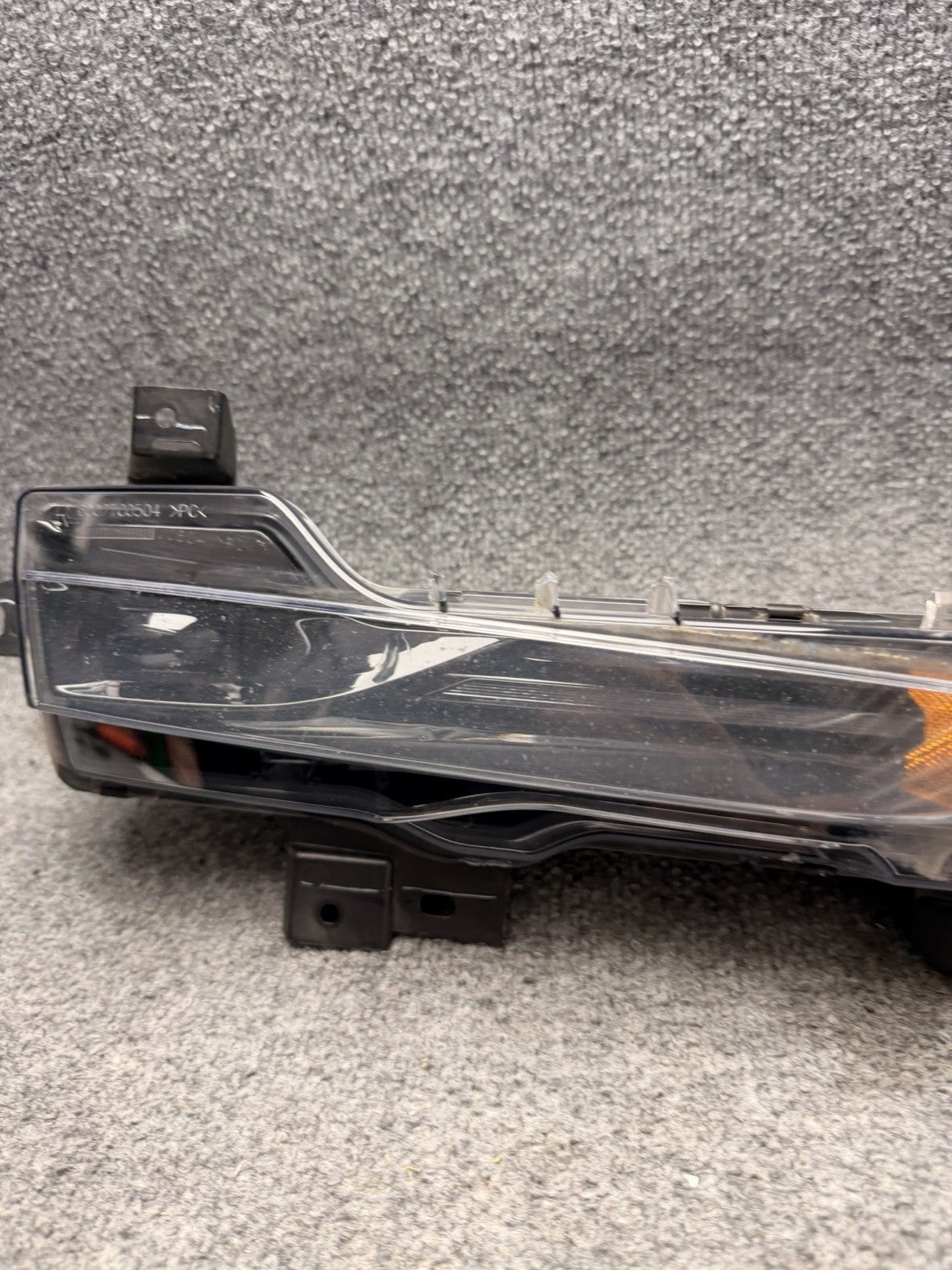 OEM Tesla Model 3 Y Right Passenger Fog Light Signature Lamp 1077392-00-F New