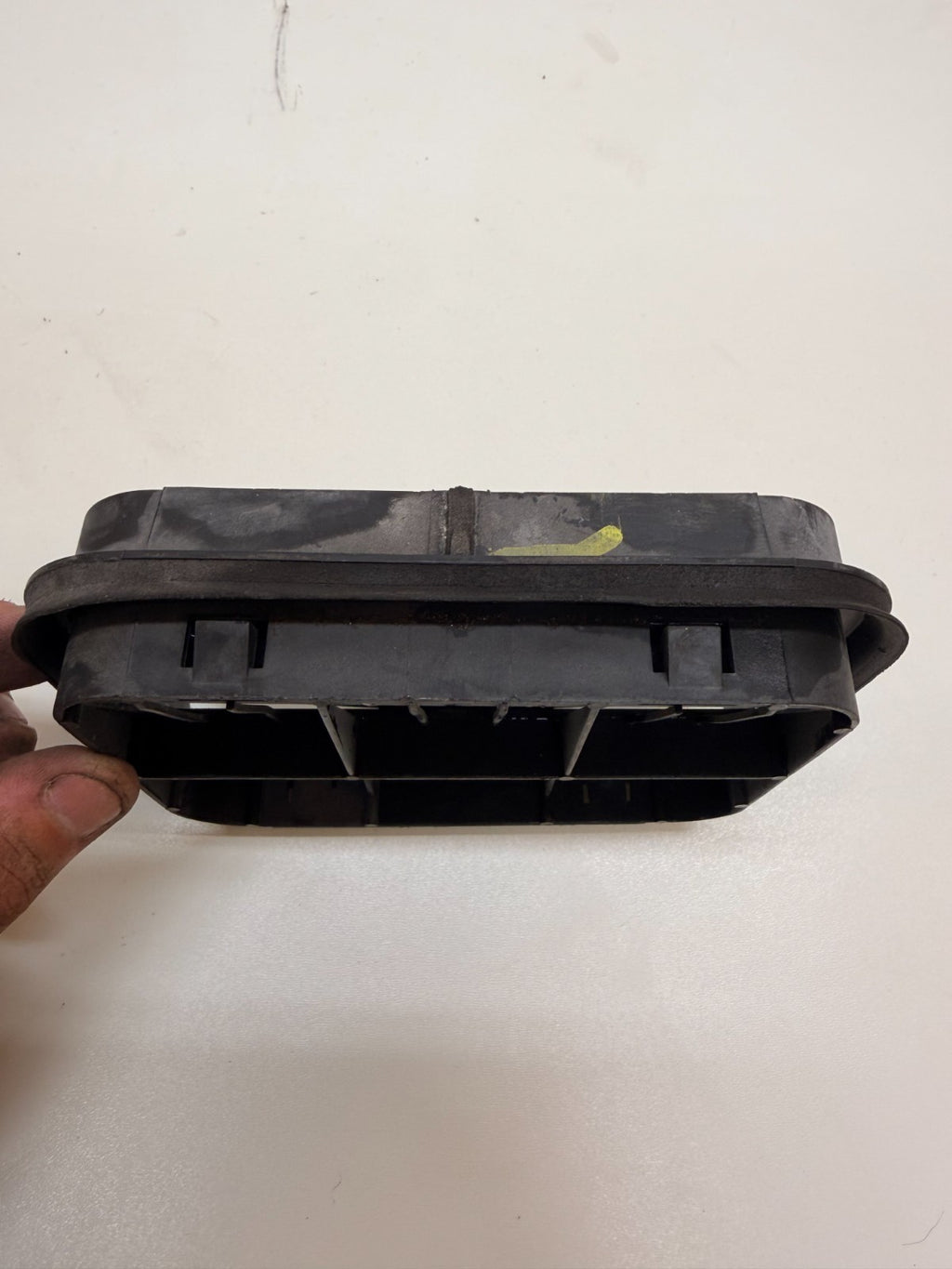 2012-2020 Tesla Model S Rear Body Ventilation Grille 2F2A-B280B62-AB