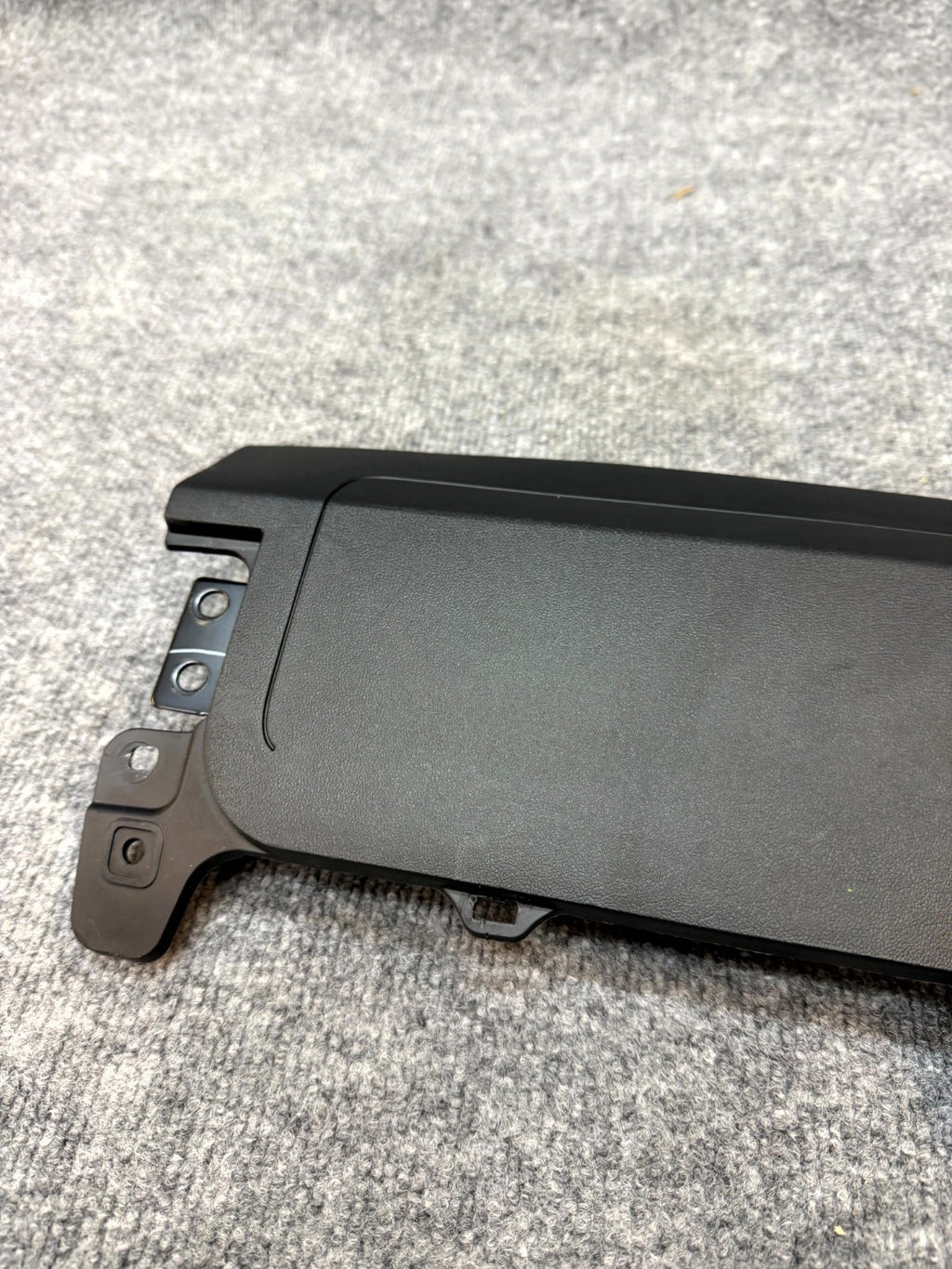 2017-2024 TESLA MODEL 3 Y RIGHT SIDE DASHBOARD TRIM COVER PANEL OEM 1077826-00-E