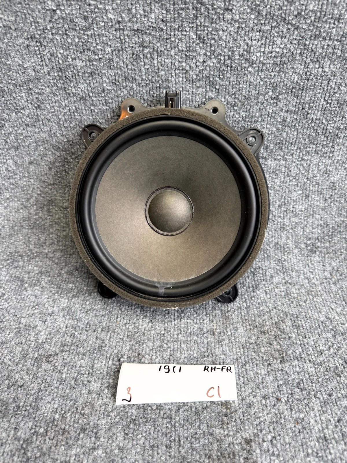 2017 - 2023 TESLA MODEL 3 FRONT RIGHT SIDE DOOR SPEAKER OEM, 1079744-00-D