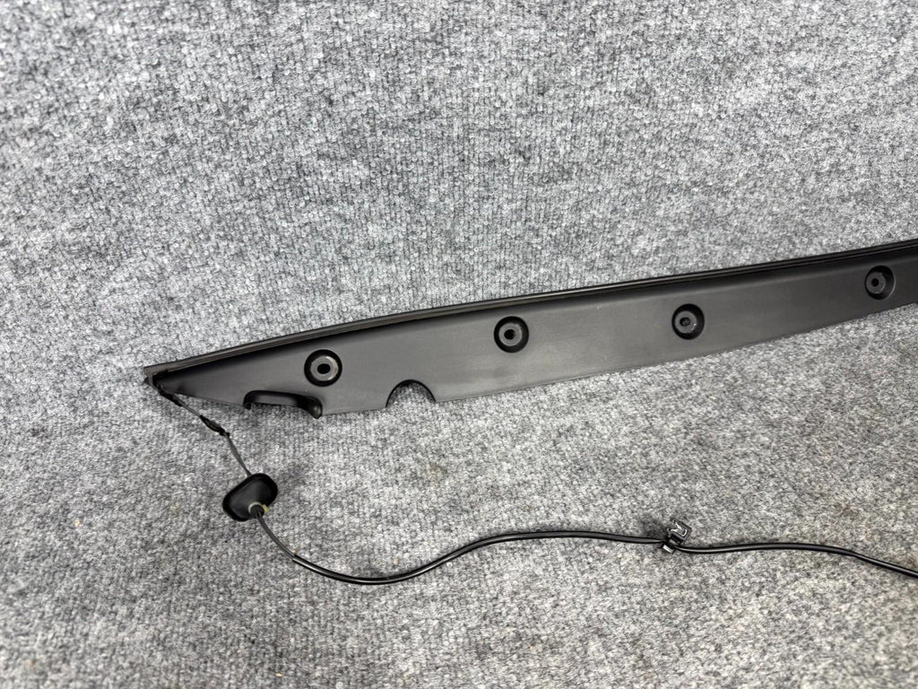 2016-2020 Tesla Model X Rear Right Liftgate Trim Cover Sensor OEM, 1056300-00-D