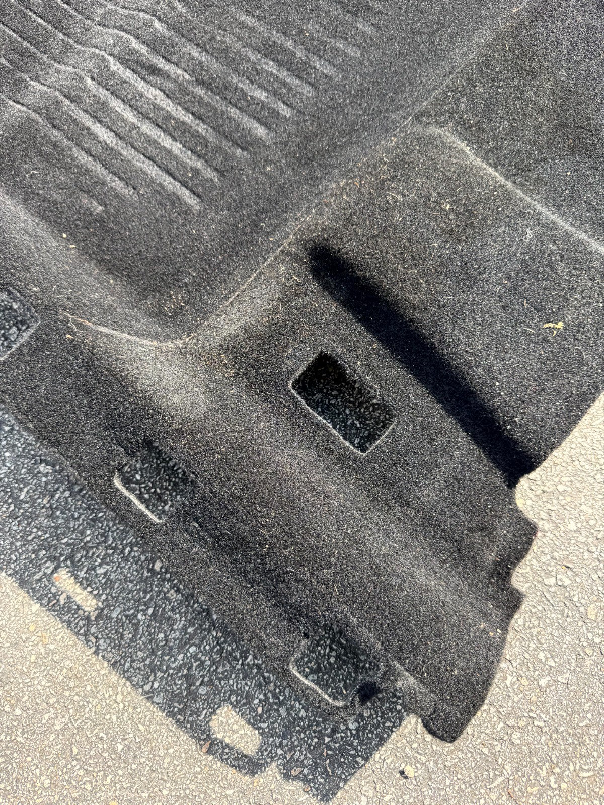 17 - 23 TESLA MODEL 3 FRONT LEFT SIDE FLOOR CARPET COVER LINER OEM, 1127267-00-G