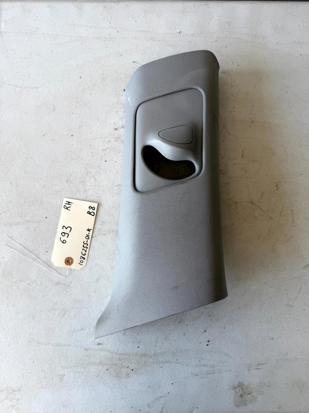 ♦️2017-2023 Tesla Model 3 Right Passenger SIde Pillar Upper Trim OEM, 108625501