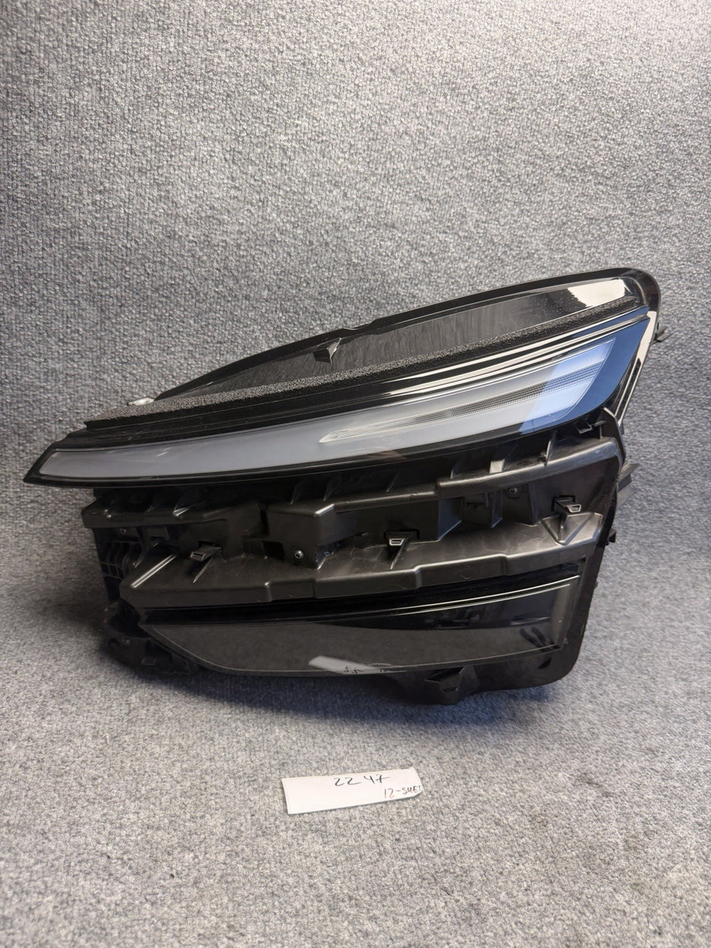 2025 2026 Tesla Model Y Juniper Left Driver Side LED Headlight OEM 1918347-00-E