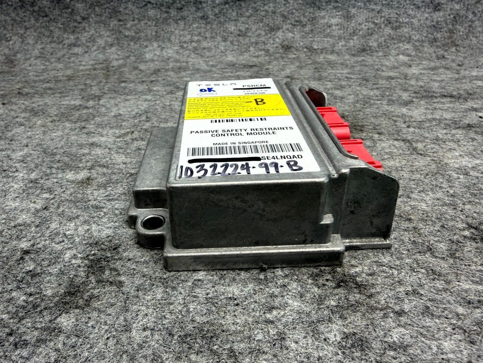 ♦️12-20 TESLA MODEL S PASSIVE RESTRAINT DIAGNOSTIC COMPUTER SR OEM, 1032224-99-B