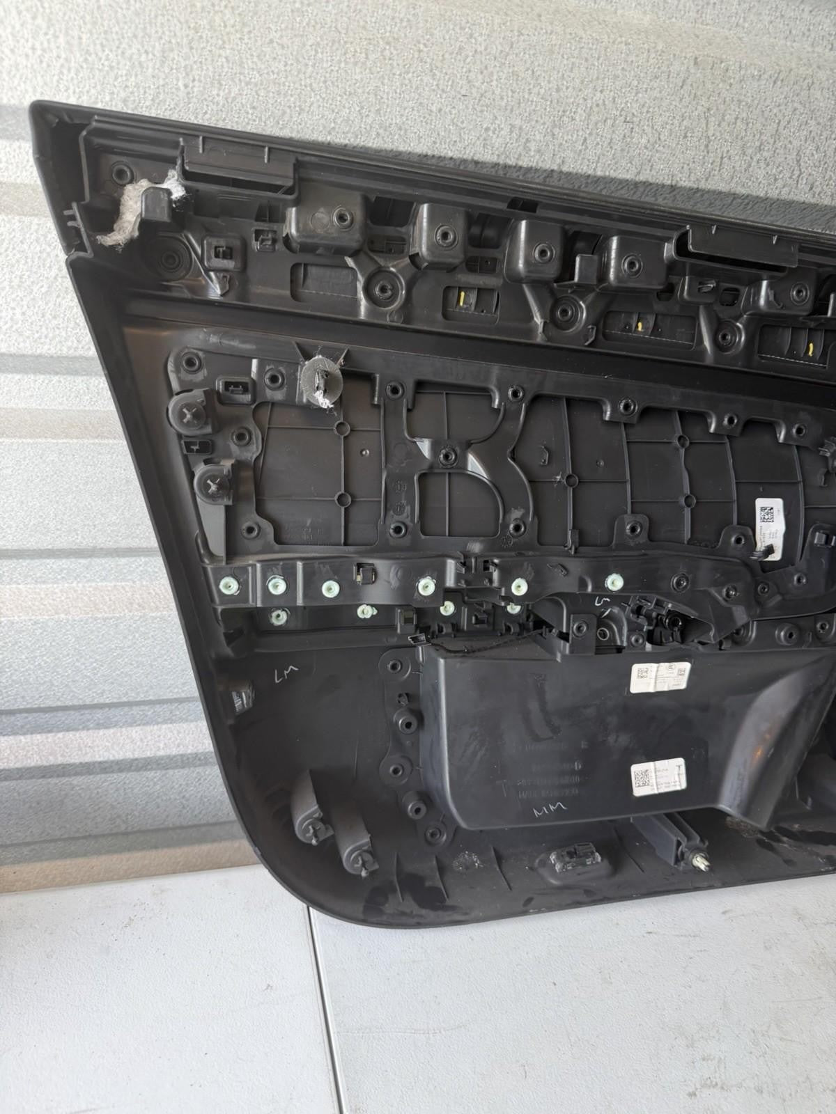 ♦️2017-2023 TESLA MODEL 3 FRONT RIGHT SIDE DOOR PANEL TRIM CARD OEM,1085943-00-D