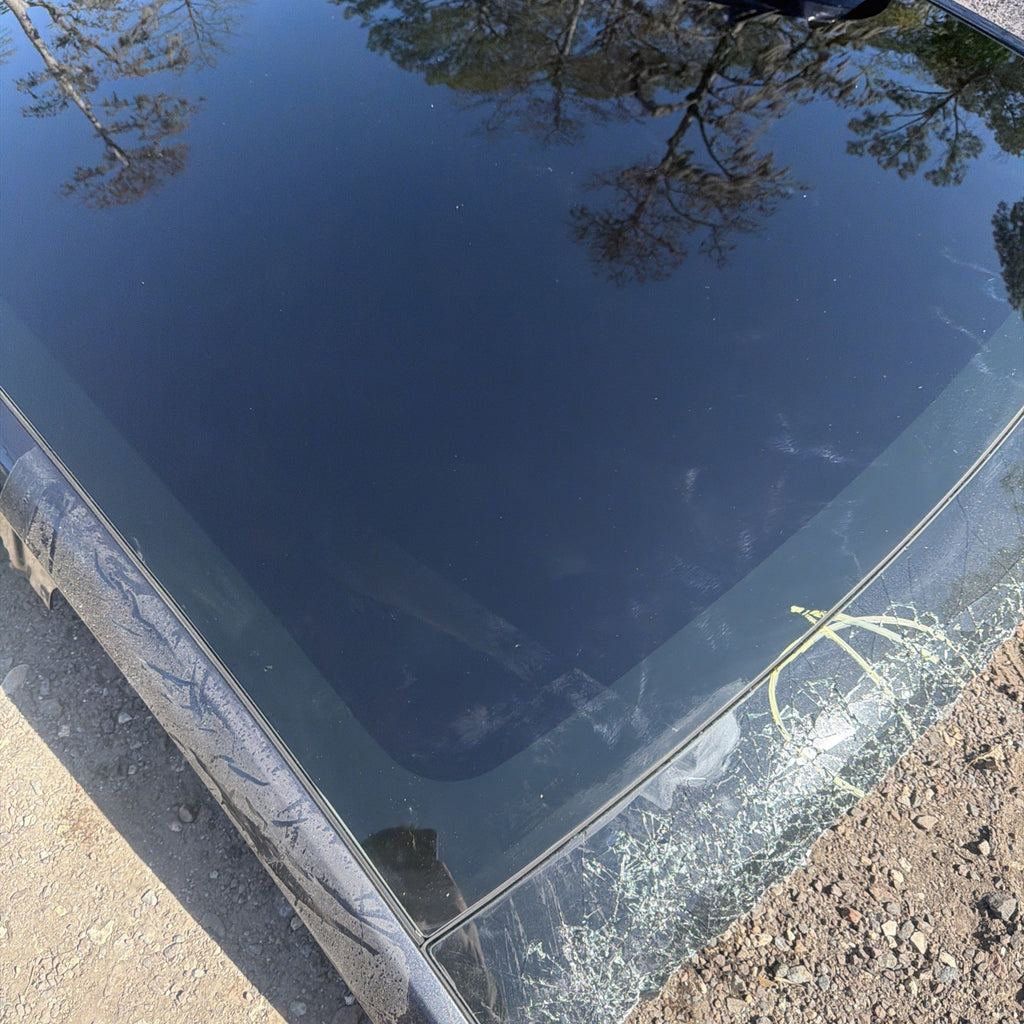 2020-2024 Tesla Model Y  Panoramic Top Roof Sunroof Window Glass