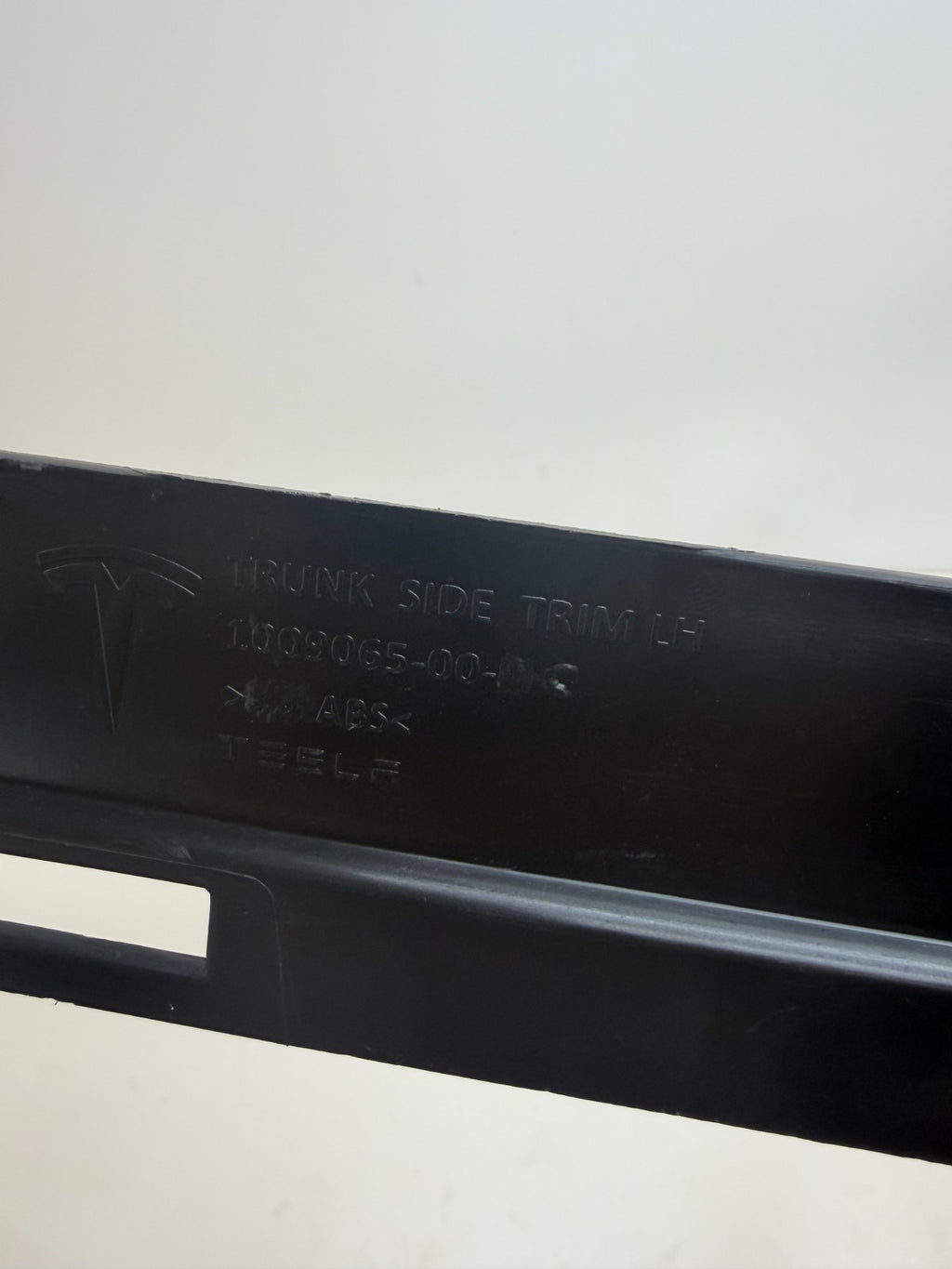 2012-2020 Tesla Model S Rear Liftgate Trunk Trim Cover Panel Left 1009065-00-C