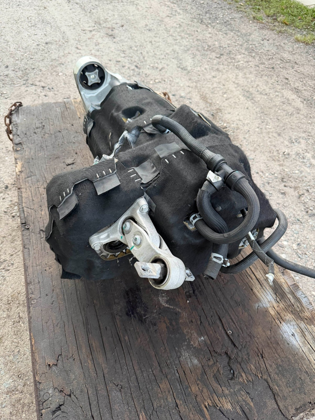 2016-2020 Tesla Model X Front Drive Unit Electric Motor 1035000-00-F