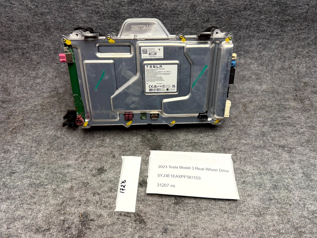 ♦️2017-2023 TESLA MODEL 3 MEDIA COMPUTER CONTROL MODULE AUTOPILOT OEM, 168127100