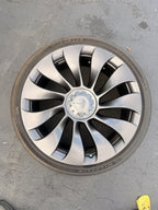20-24 Tesla Model Y Front Uberturbine Wheel Rim 21" 21x9.5 w/ Tire 1188226-00-B