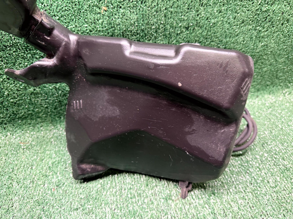 ♦️2020-2024 TESLA MODEL Y WINDSHIELD WASHER FLUID RESERVOIR OEM, 1490400-00-B