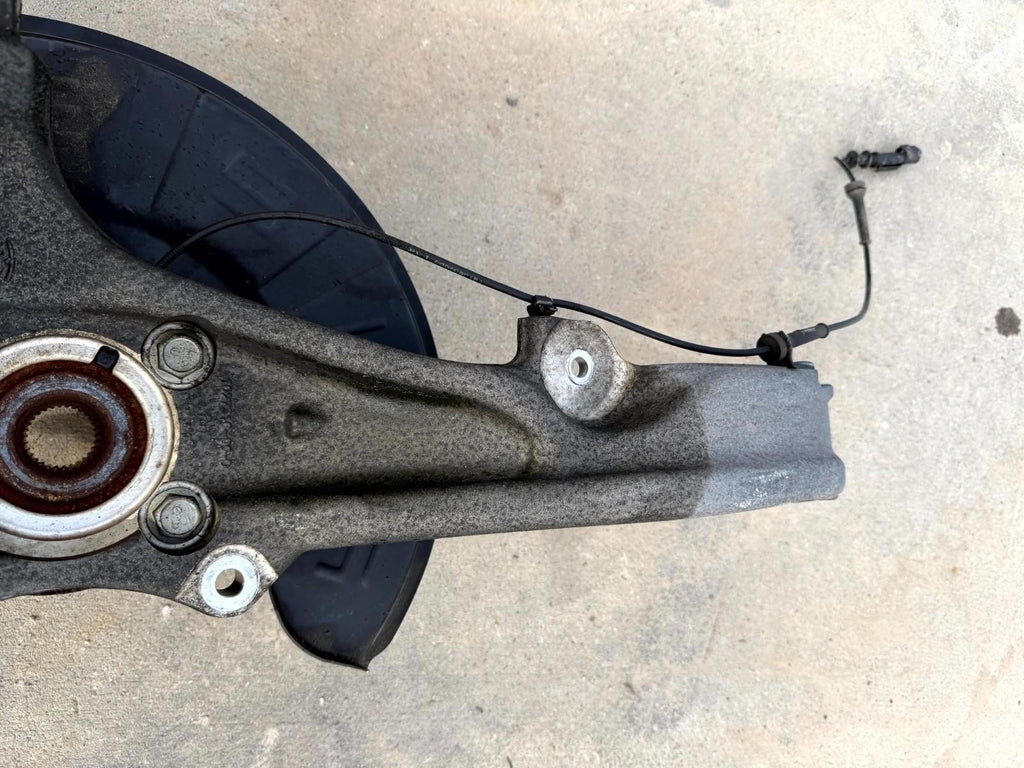 16-20 Tesla Model X Front Right Spindle Knuckle W/ Control Arm OEM,1027311-00-F