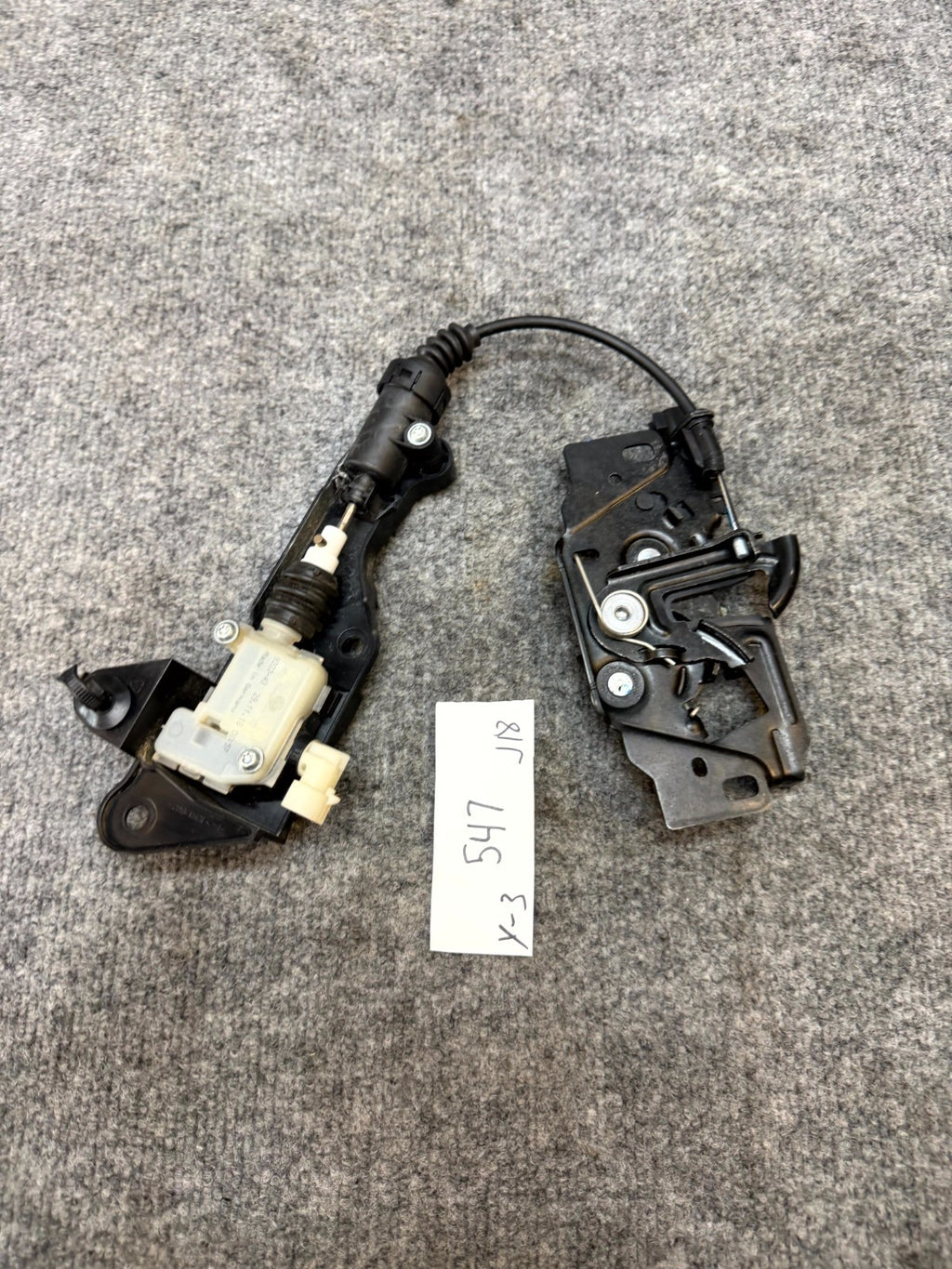 2020 - 2024 TESLA MODEL Y FRONT HOOD LATCH LOCK MECHANISM OEM, 1033011-00-G