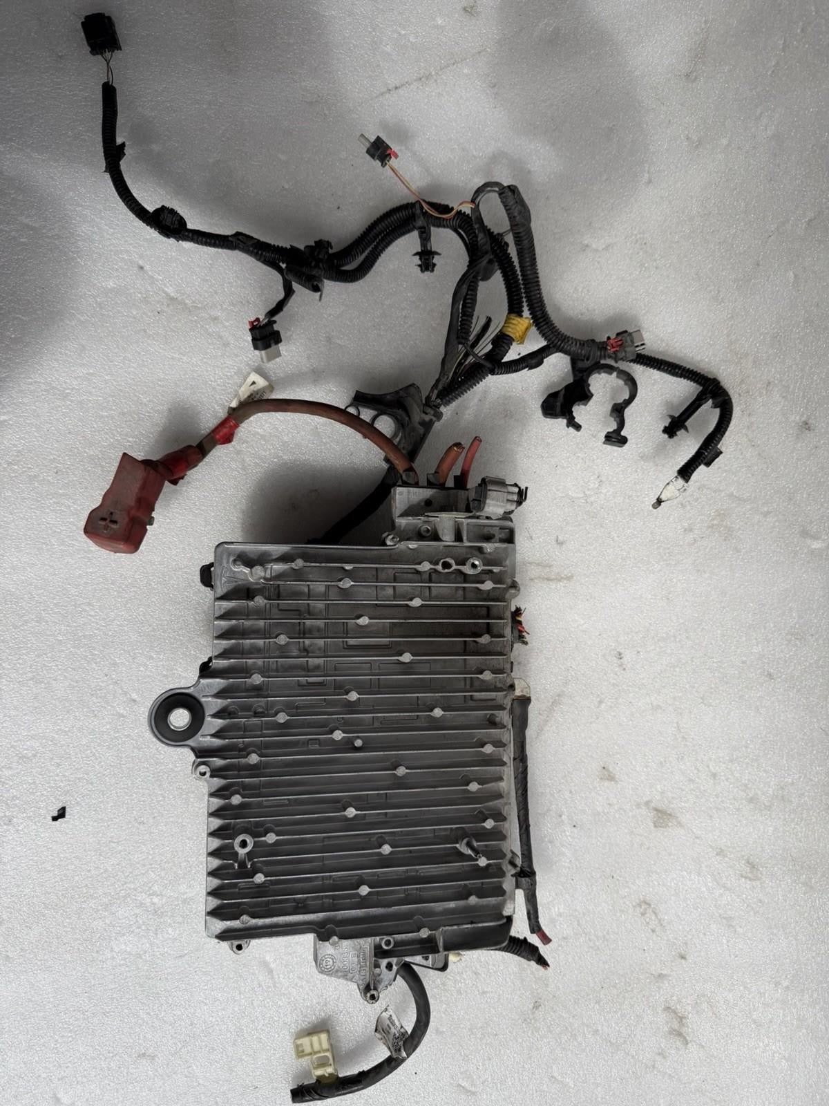 ♦️17–23 TESLA MODEL 3 FRONT ELECTRICAL CONTROL MODULE SYSTEM OEM, 1118182-04-H