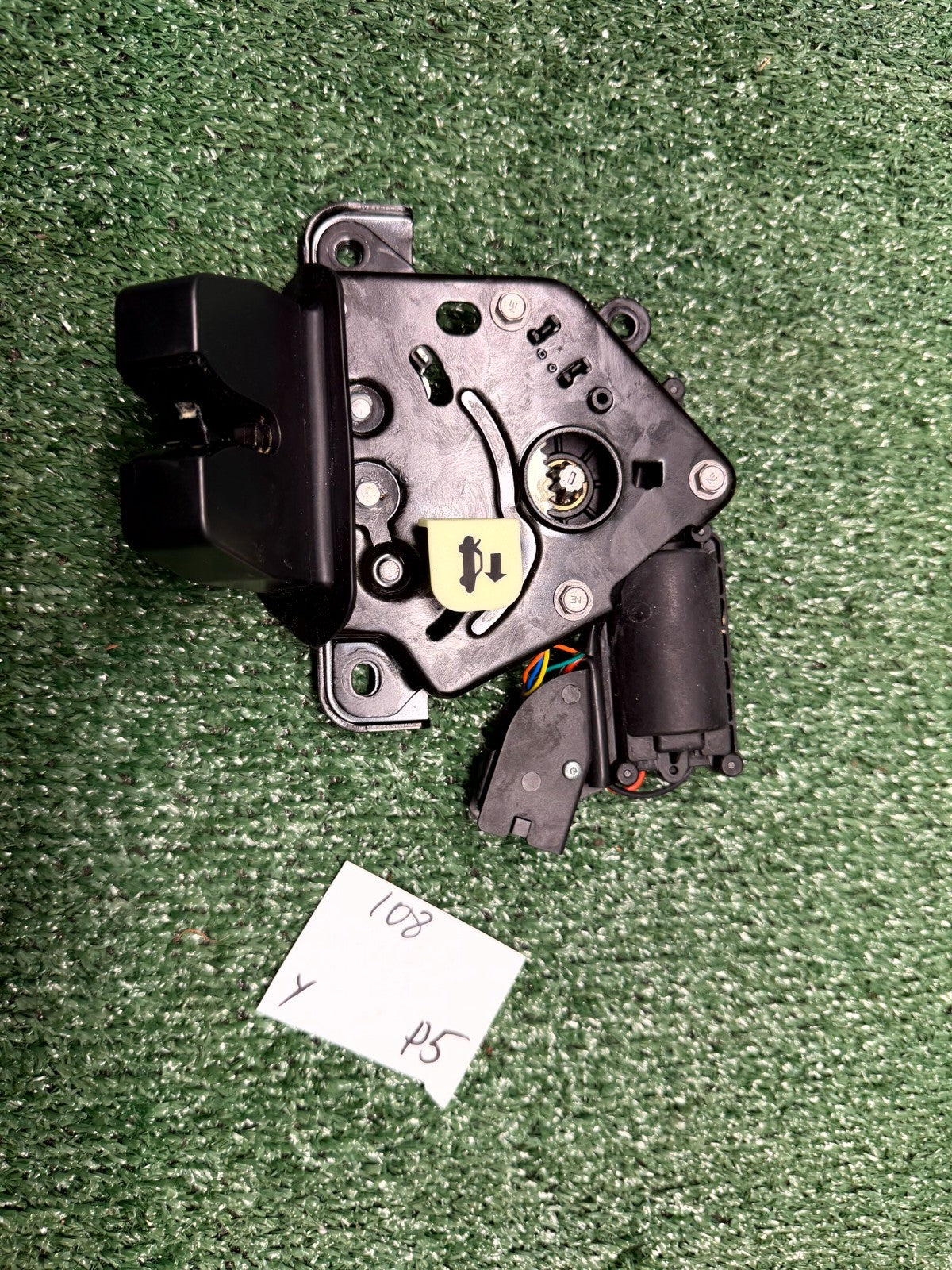 ♦️2017–2023 TESLA MODEL Y/3 REAR LIFTGATE TRUNK LOCK ACTUATOR OEM, 1500604-00-B