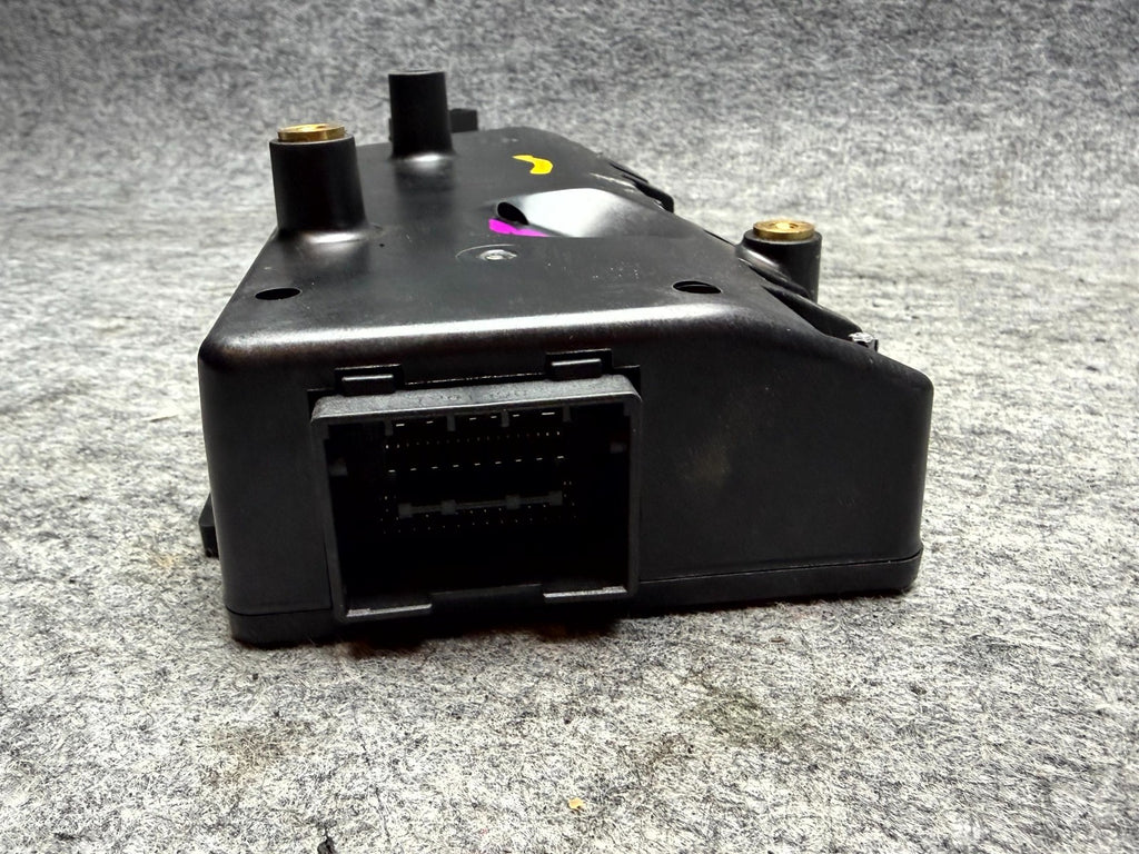 ♦️17-23 TESLA MODEL 3 HIGH VOLTAGE BATTERY CONTROLLER BRACKET OEM, 1106394-11-H