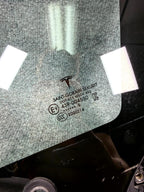 ♦️17-23 Tesla Model 3 Left Side Quarter Corner Glass Vent Window OEM, 43R-004530