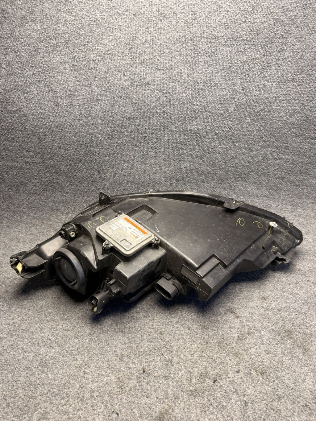 2012-2016 OEM Tesla S Front Right Passenger Side Headlight Head Lamp Xenon