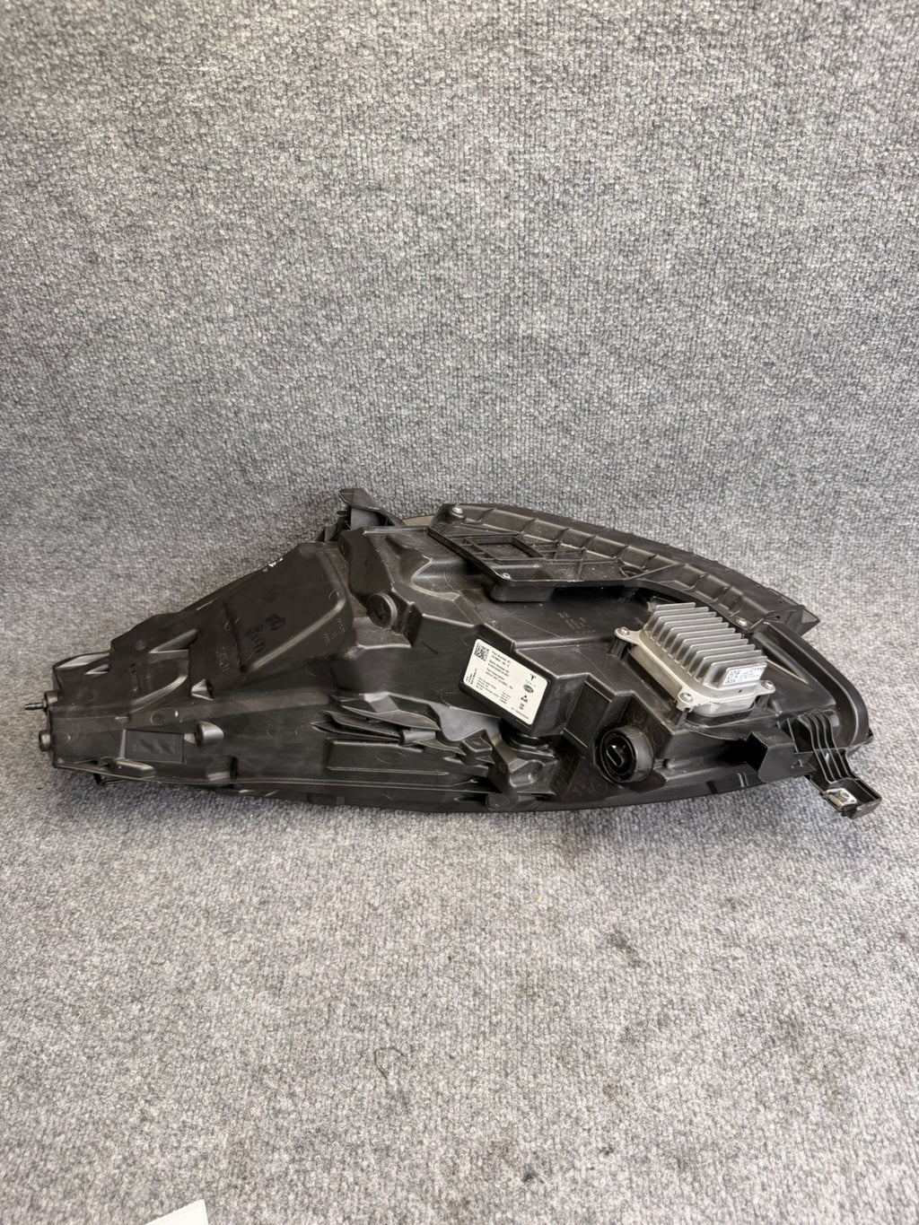 20-24 Tesla Model 3-Y Front Right Headlight Projector Headlamp RH 1514953-00-E