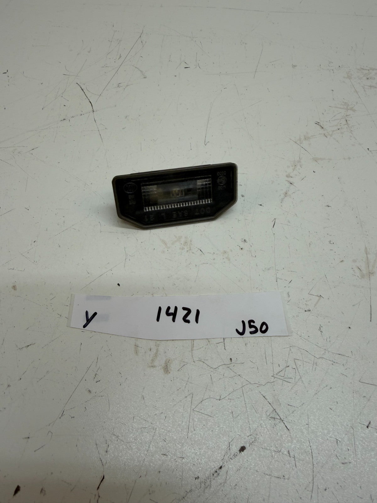 2017-2023 Tesla Model Y Rear Left or Right License Plate Light Lamp 1713282-00-A