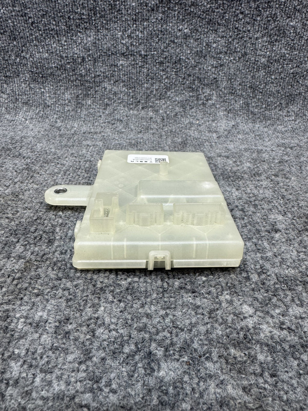 2020 - 2024 TESLA MODEL Y CHARGE PORT CONTROLLER MODULE UNIT OEM, 1537264-00-B